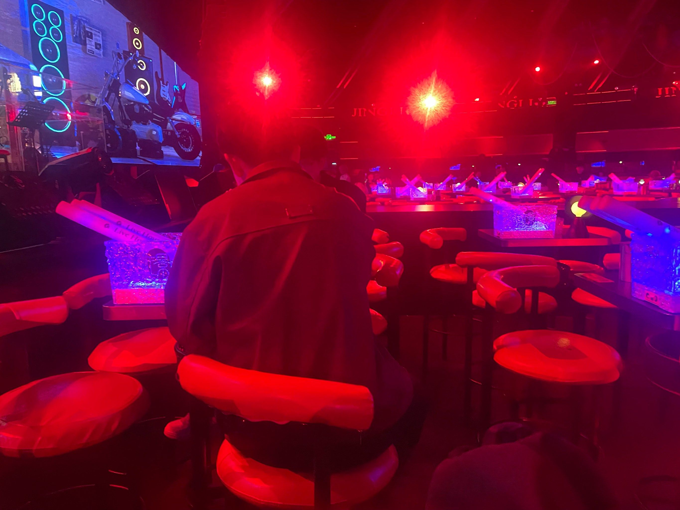 哈尔滨商务KTV:解密商务KTV的真正含义-道外区ktv预订